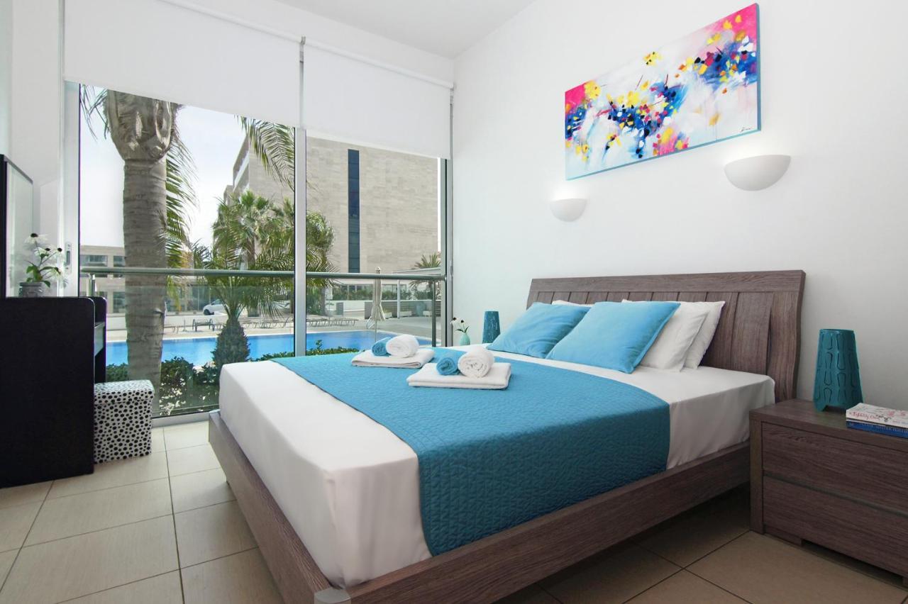 Апарт-отель Coralli Beachfront 3*